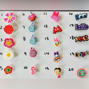 Shoe Charms ALL 20 count!!!! 💖👸🏽🎀🧞‍♀️